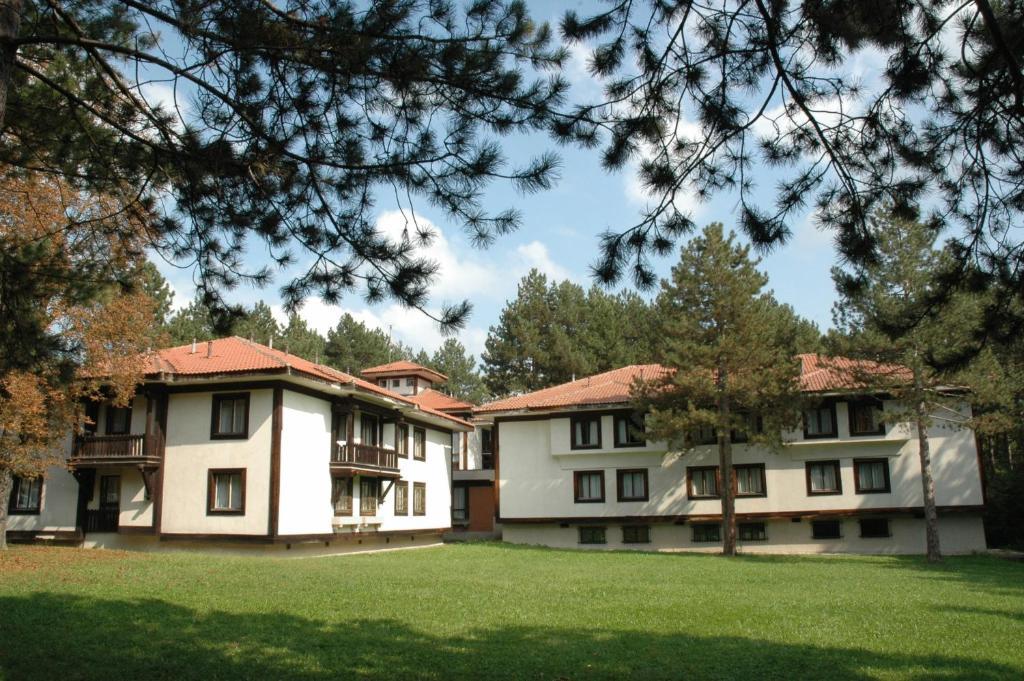 Sumarice Hotel Kragujevac Esterno foto