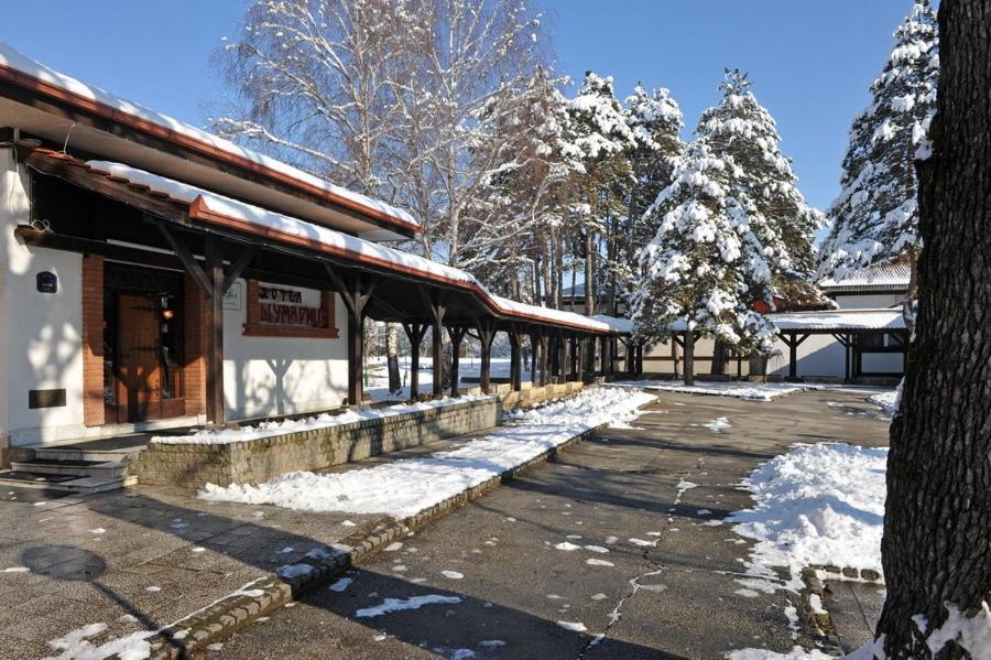 Sumarice Hotel Kragujevac Esterno foto